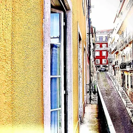 Charming Flat In Chiado-lisbon 아파트 리스본
